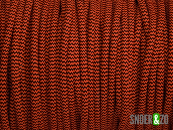 Zwart-oranje strijkijzersnoer
