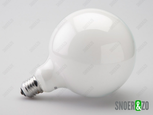 Tirannie Benadrukken Smeren Laes Globelamp 125mm Opaal 100W E27 - Snoer & Zo