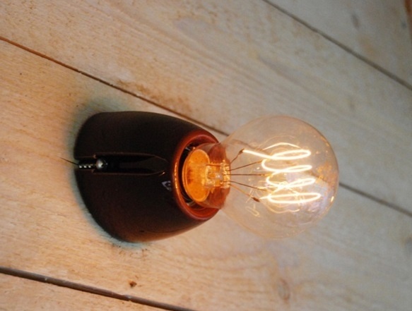 Ifö Electric Basic wandlamp zwart porselein schuin E27