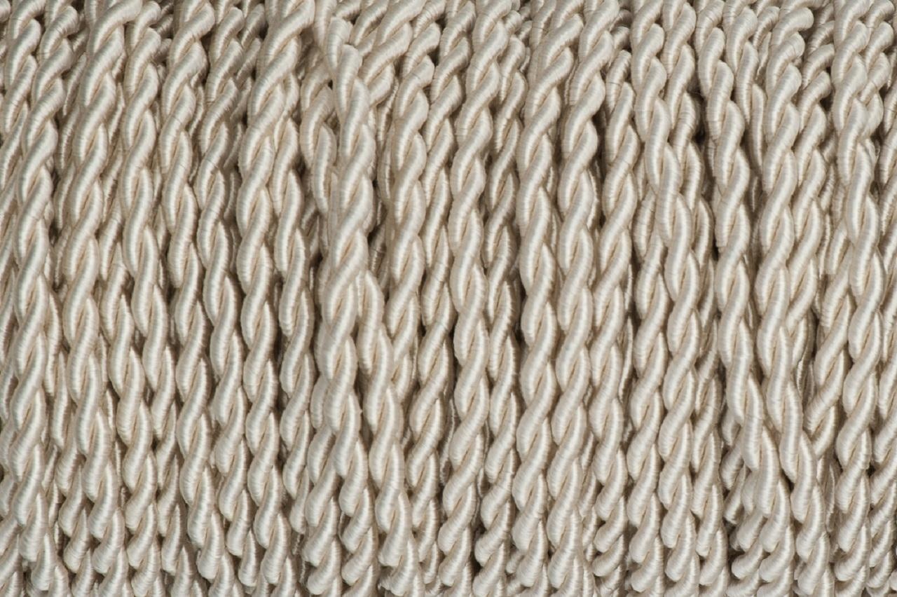 Champagne gedraaid strijkijzersnoer - 2 aderig