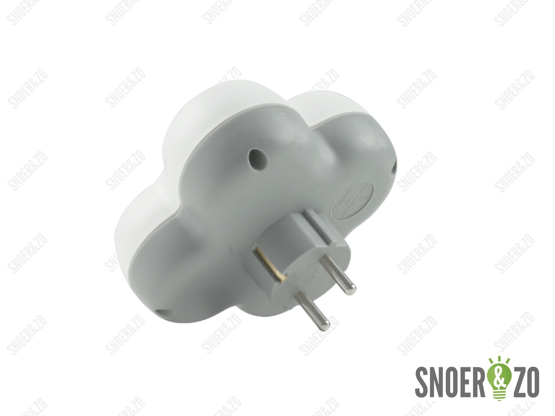 Doorvoerstekker Technik wit 4-voudig met randaarde Doorvoerstekker Technik wit 4-voudig met randaarde