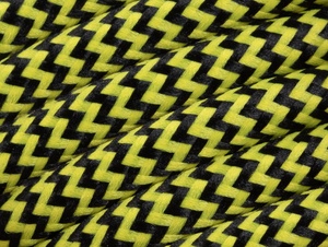 Zwart met geel strijkijzersnoer - zigzag motief - 2 aderig